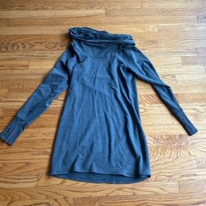 Athleta Long Sleeve Cowl neck Hood Dress Size Small